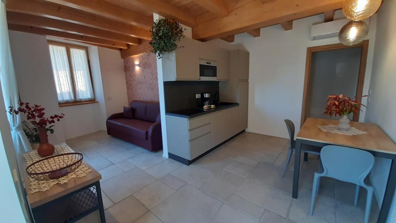 Garda Baldo Apartments_Vivaldi 토르볼레 외부 사진