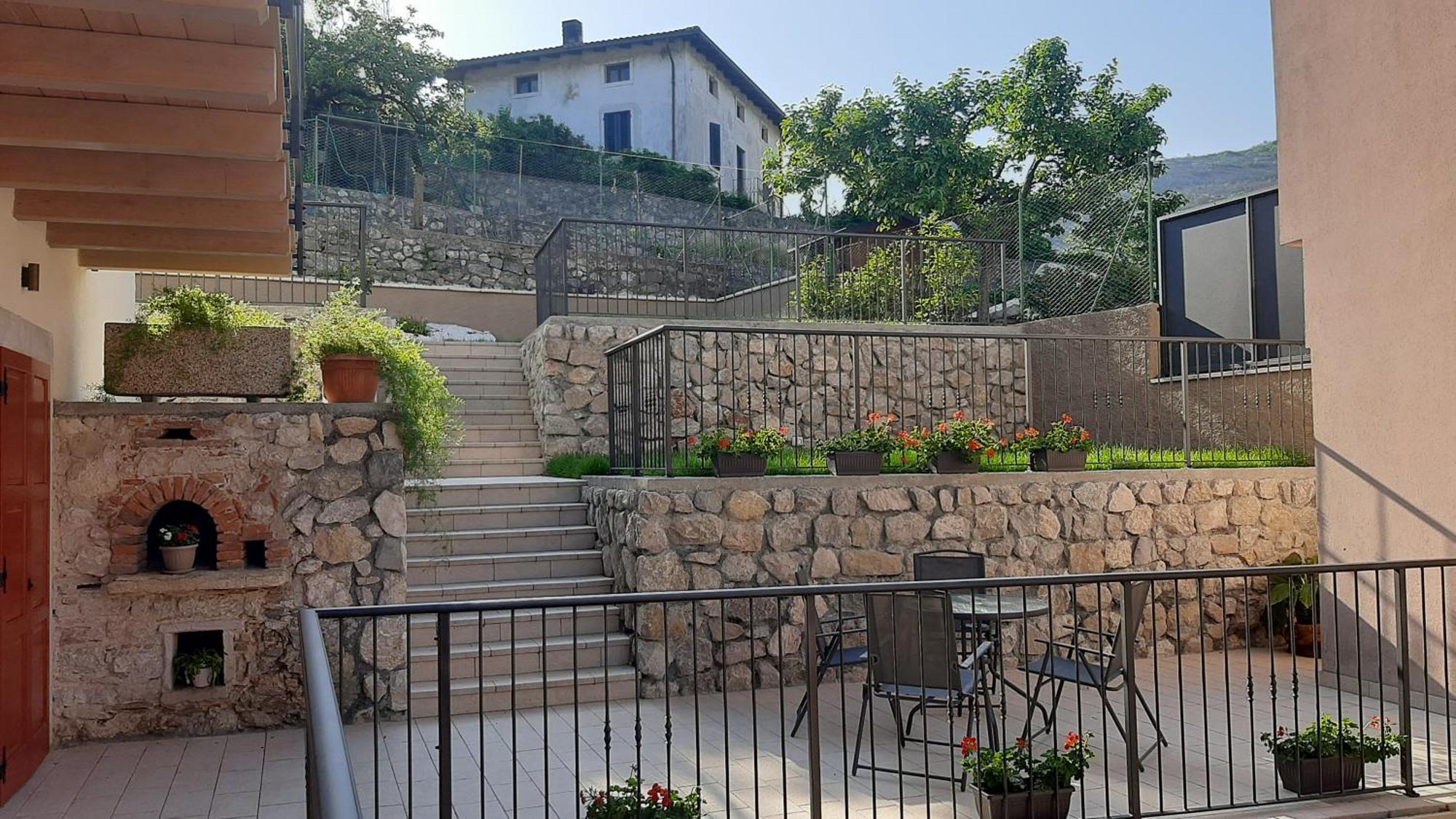 Garda Baldo Apartments_Vivaldi 토르볼레 외부 사진